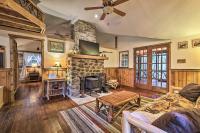 Cabin with Trails and Creek! 23 Mi to Camelback Slopes - B&B Greentown