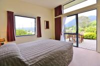 Appartamento con 2 Camere da Letto e con Vista Montagna