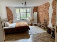 B&B Bratislava - Charming&Luxury - Spacious Apartment in Old Town - Bed and Breakfast Bratislava