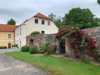 Zámek Jindřichovice - B&B