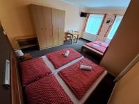 Vierpersoonskamer met Uitzicht op de Tuin.