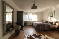 B&B Tegernsee - Modern-bayrisches Apartment mit Seeblick - Bed and Breakfast Tegernsee