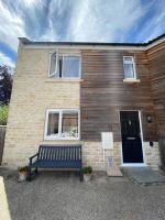 Burgess Yard 2-bedroom cottage, Bath - Chambres d’hôtes