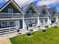 Domki Oski - Bed and Breakfast Sarbinowo