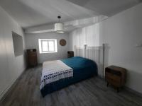 DUPLEX place du marché - B&B Saint-Jean-d'Angély