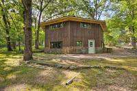 Rogers Cabin with Direct Access to Beaver Lake! - Bed and Breakfast