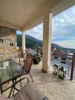 Ioannis (Family House) - B&B
