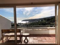 B&B Cadaqués - JULIETTE - Apartment with sea-view , Parking, swimming-pool - Bed and Breakfast Cadaqués