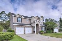 Spacious Pooler Home with Family-Friendly Perks - B&B