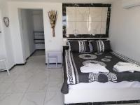 ZAFIRI countryside 3 - B&B