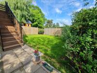 Léda Vendégház Balatonfenyves - B&B Balatonfenyves