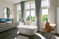 B&B Ieper - Fantastisch Herenhuis ENSEMBLE - Bed and Breakfast Ieper