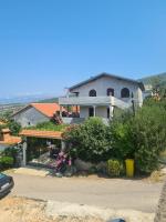 Apartman Mihaela - B&B Gornji Karin