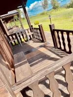 Bungalow with Patio