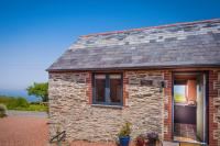 Polrunny Farm sea view Blueberry Cottage with log burner - Ferienwohnung