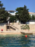 Apartments Haramincic M&B - Chambres d'hôtes Stara Novalja