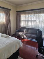 Chambre Lit Queen-Size de Luxe