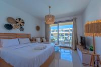 B&B Hurgada - Boho-Chic Studio Apartment in G-Cribs, Pool View - Bed and Breakfast Hurgada