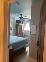 Camera Queen Standard