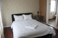 Queen Suite