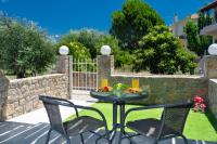 Viapartments Akrivi Finikounda - Chambres d’hôtes