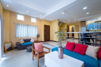 Casa Heradurra Uno/Dos - B&B Manila