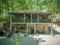 Buckner’s Getaway! Close to town, lake and river! - B&B Bryson City