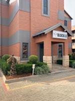 Best overnight modern & private with King size bed - Ferienwohnung Bloemfontein