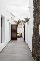 Apartment Urban Chill Private Pool Corralejo by Holidays Home - B&B Corralejo