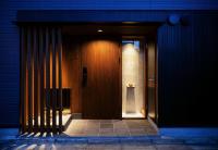 古今 天下茶屋 with a private parking lot and a half open-air bath and direct to KIX - B&B