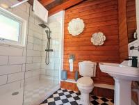 Kaoglen-Stags Suite-Hot tub-Cairngorms- Dog Friendly - Chambres d'hôtes Balnald