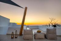 I K I A Since 1980 by Calm Collection - Ferienwohnung Fira