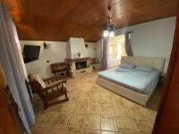 Apartment with view - B&B Tirana