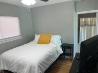 B&B El Paso - Comfortable Suite with private entrance & private bathroom - Bed and Breakfast El Paso