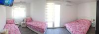 Vierbettzimmer mit Balkon