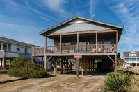 Statehouse by Oak Island Accommodations - B&B