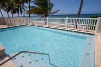 Beachfront 7th floor unit at Mar Azul - B&B