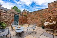 8 Kyme Street - Bed and Breakfast