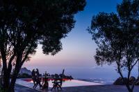 Historic Canarian House, Private Heated Infinity Pool, BBQ, WIFI + Panoramic Ocean Views - B&B Arona