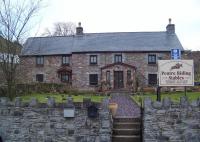 Pentre Riding Stables - Bed and Breakfast