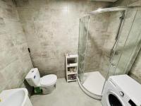 Tweepersoonskamer met 2 Aparte Bedden en Badkamer