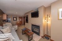 A114 One Bedroom Standard View - B&B Oakland