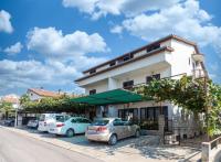 Cukerina apartment with Whirpool & Sauna - B&B