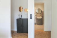 Modern Apartment - für Freunde & Familien, stadtnah, Parkplatz, E-Ladestation, Gitterbox für Fahrräder, Fitnessstudio, digitale Gästemappe mit Restaurant- und Unternehmenstipps - Ferienwohnung Koblenz