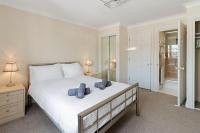 B&B Exeter - Quayside House by Staytor Accommodation - Bed and Breakfast Exeter