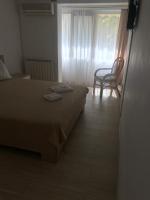 Camere de închiriat Bucura 5-6 - B&B Venus