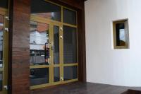 C Guest House - B&B