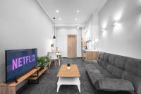 King Studio with Sofa Bed