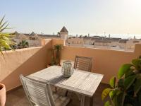 Tarifa Cozy House - La Marina - Pool - Parking - Bed and Breakfast Tarifa