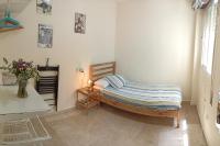 Single Room with Shared Toilet